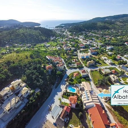 Albatros Hotel Sívota Esterno foto