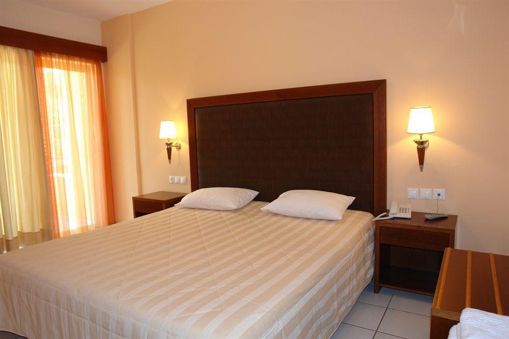 Albatros Hotel Sívota Esterno foto