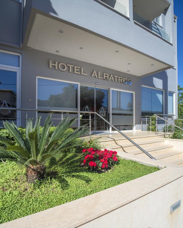 Albatros Hotel Sívota Esterno foto